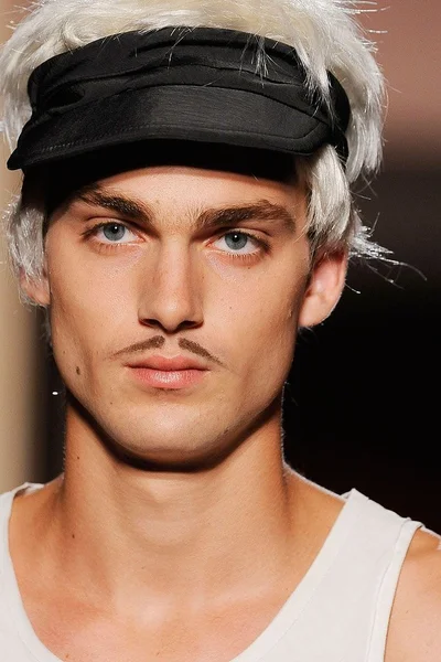 Look 117